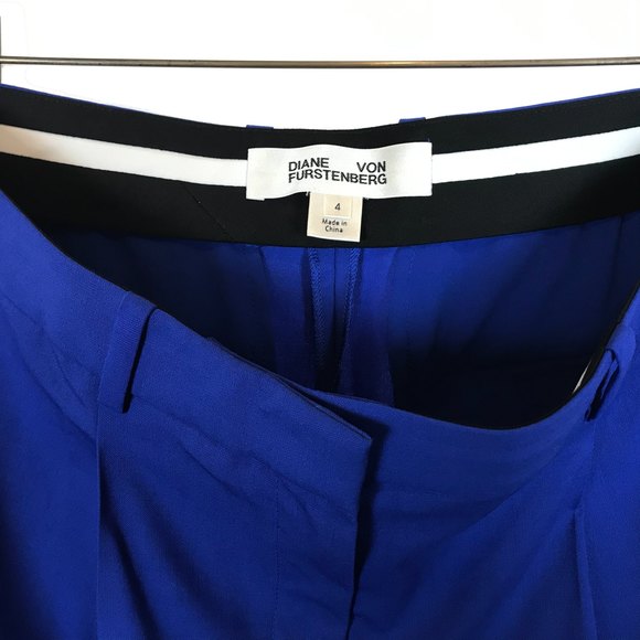 Womens Size 4 Diane von Furstenberg Blue Pleat Front Stretch Wool Dress Pants - Picture 3 of 4